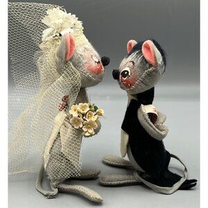 1973 Annalee Mobilitee Dolls Bride & Groom Mouse Figurines Wedding Church Mice